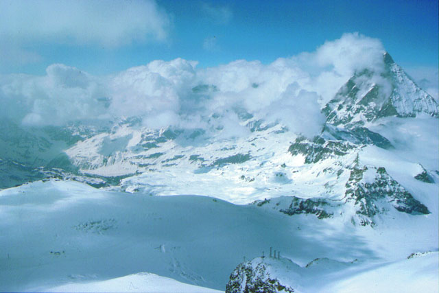 View from Klein Matterhorn towards Cervinia